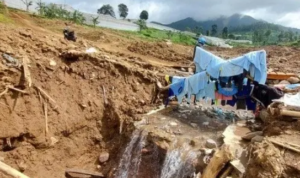 Sebulan Usai Longsor Cisarua, Sungai Baru Tiba-Tiba Muncul dari Arah Gunung Burangrang
