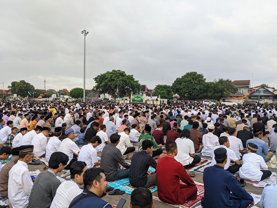 Bolehkah Makan Sebelum Sholat Idul Fitri? Ini Hukum dan Penjelasannya Bolehkah Makan Sebelum Sholat Idul Fitri? Ini Hukum dan Penjelasannya