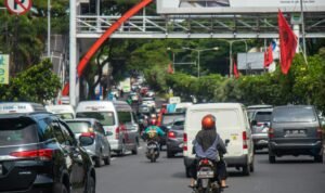 Arus lalu lintas masa libur pasca lebaran.