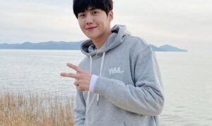 potret Kim Seon Ho (tangkapan layar Instagram @seonho__kim)