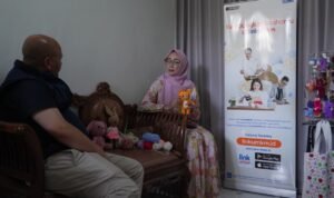 Merajut Kemandirian: Komunitas Merajut Tasikmalaya (KMT) Berdayakan Ratusan Perempuan Tembus Pasar Italia