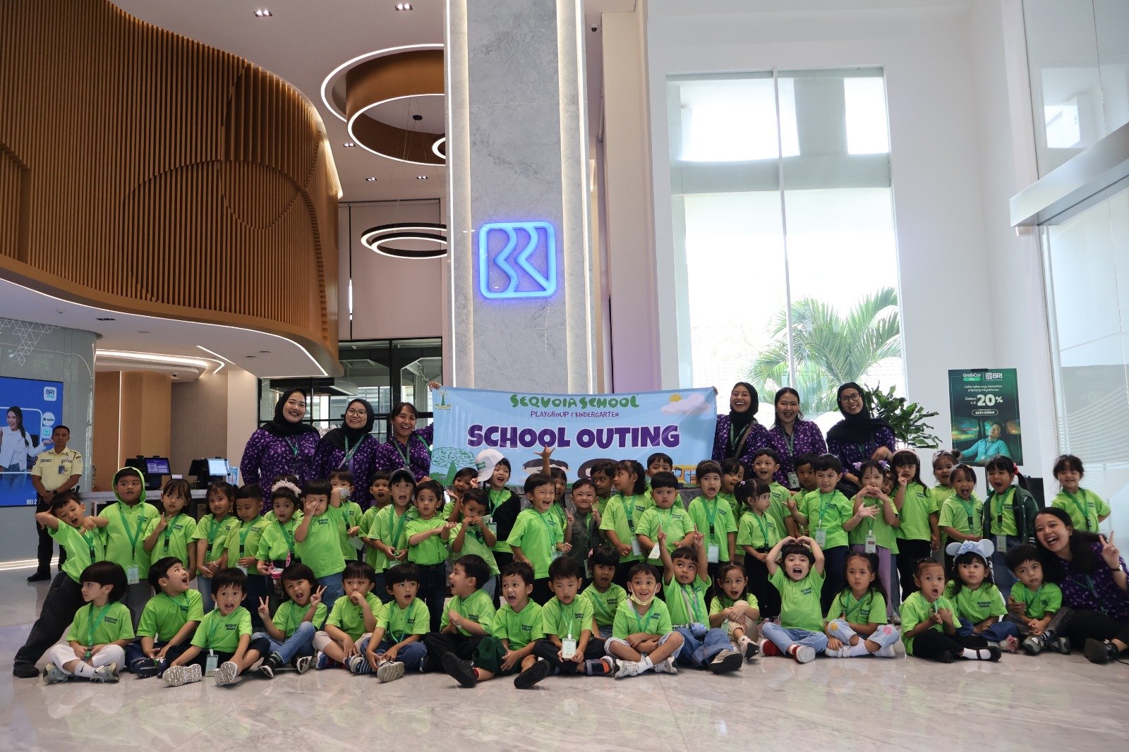 BRI Bandung Asia Afrika Sambut Kunjungan Edukasi Ratusan Siswa PG-KG Sequoia School